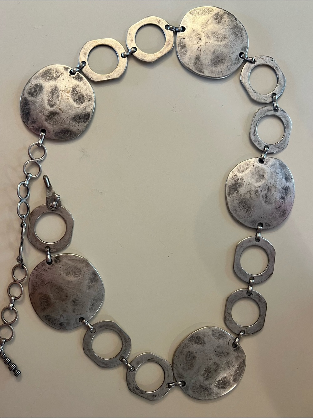 Silver-Tone hammered Disc Linked belt stamped made in Italy Jewelry
